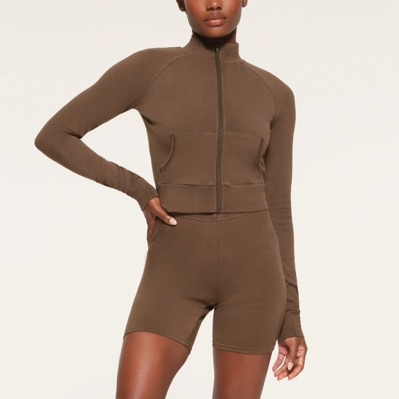 SKIMS Outdoor Mock Neck Cropped Track Jacket in Espresso Faded Brown - Picture 2 of 8